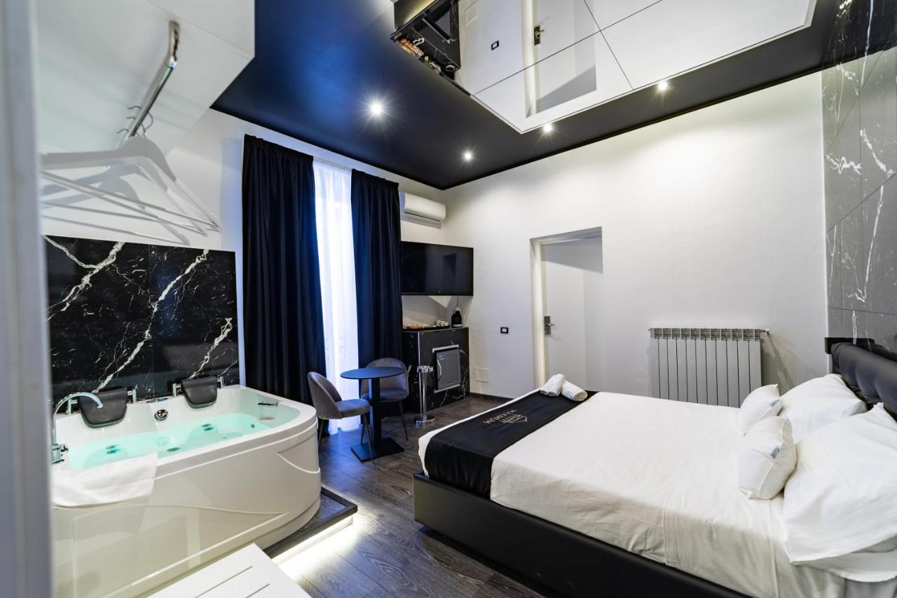 Maximum Suite & Spa Палермо Экстерьер фото